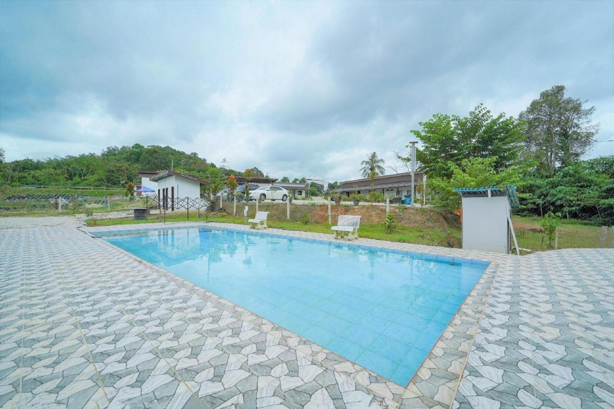 Capital O 90168 Serambi Pelangi Chalet Changlun Exterior foto