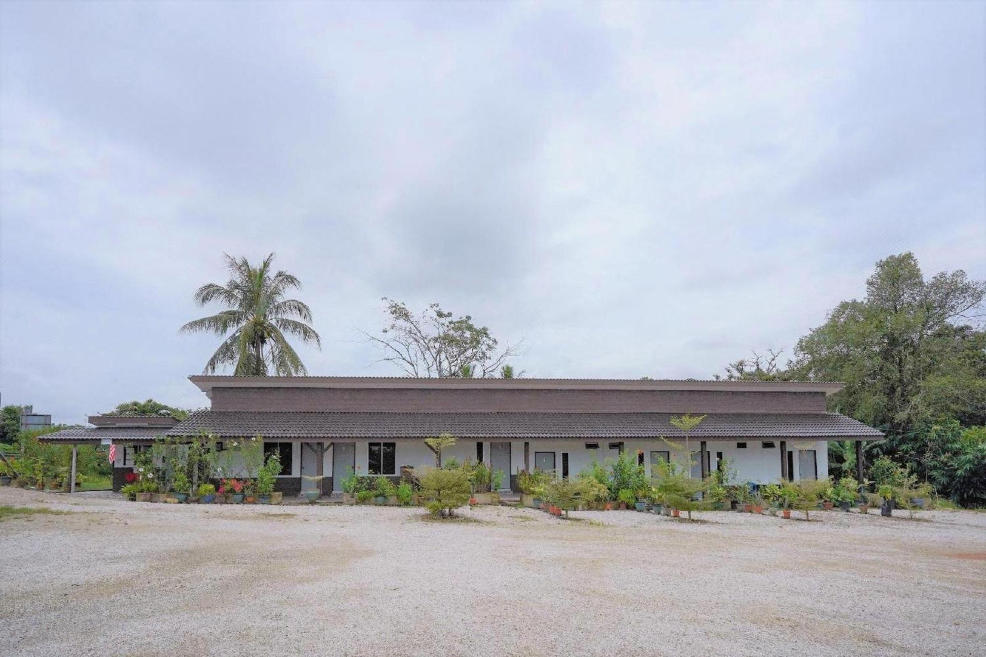 Capital O 90168 Serambi Pelangi Chalet Changlun Exterior foto